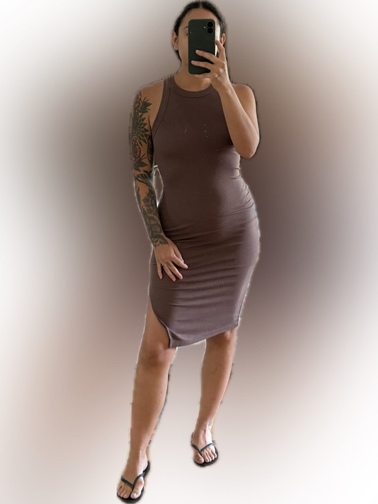 Sleeveless Ribbed Maxi Dress - Picture 5 of 5